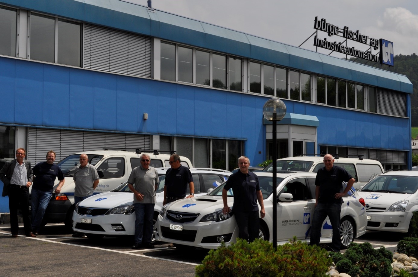 Mitarbeiter Bürge-Fischer AG, Fachkompetenz, Fachwissen, kompetent, motiviert und effizient. KMU Schweiz, Industrieautomation und Elektro-Kremationsofen.